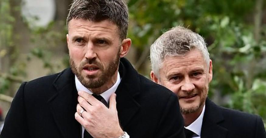 卫报：弗莱彻有机会加入卡里克教练组，有合适目标曼联会引援